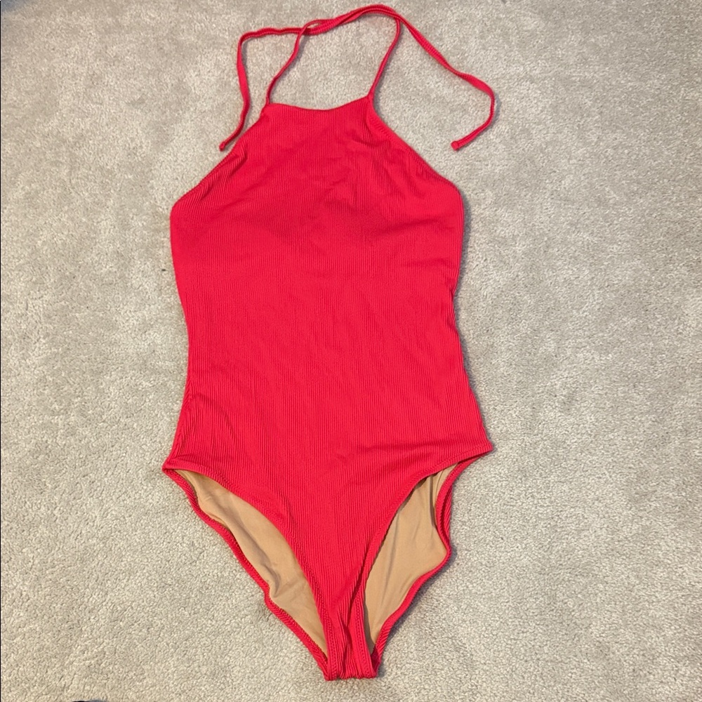 Old Navy M high neck pink/coral one piece bathing suit 🩱